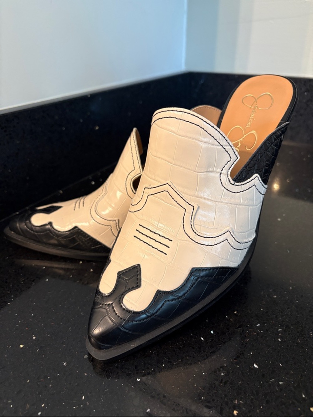 *Jessica Simpson ZURINA Pointed Toe Two-Tone Mule Slides Tooled Western Rodeo